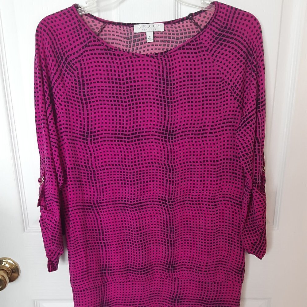 Chaus New York  Size Small Pink & Black 3/4 Length Sleeves Tunic.